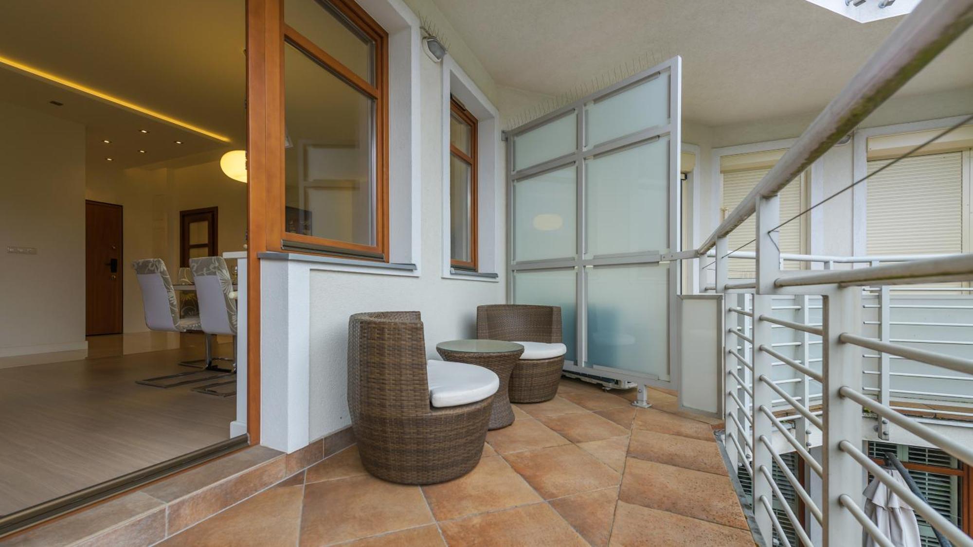 Apartamenty Sun & Snow Neptun Park 그단스크 외부 사진